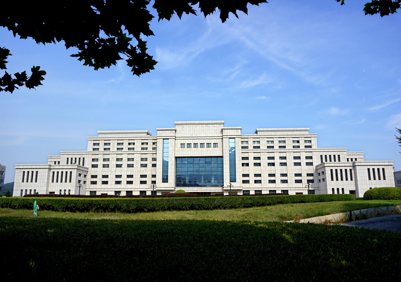 大连大学简介(图2)